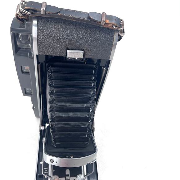 Vintage Polaroid Land Camera Model 150 - Picture 7 of 15